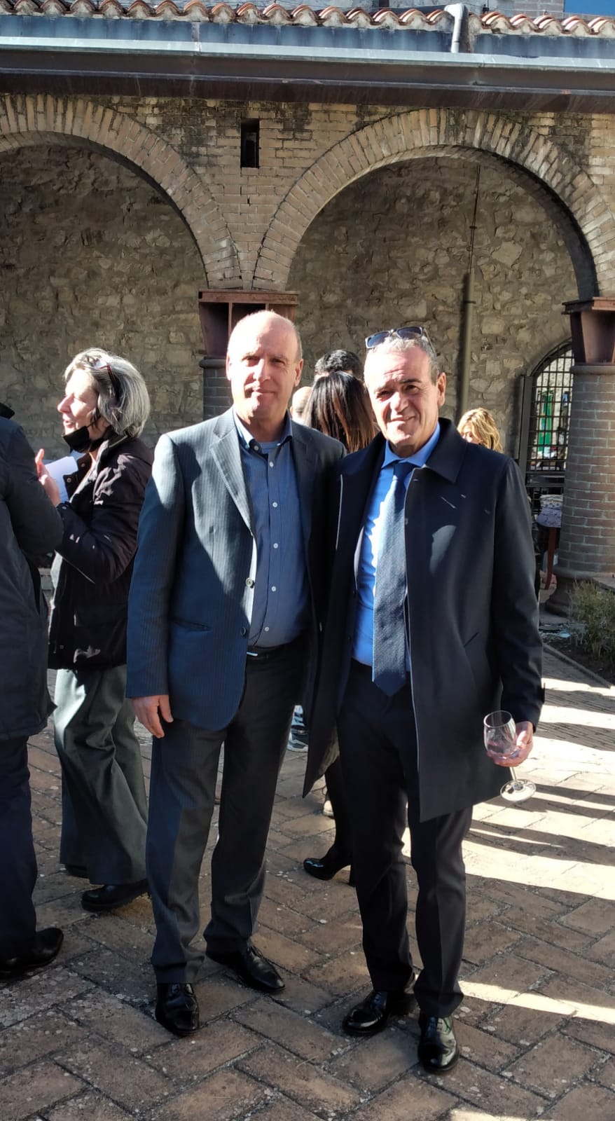 https://www.agenziaeventi.org/immagini_news/2607/ix-comunita-montana-nando-cascioli-a-labro-rieti-convegno-importante-per-il-miglior-utilizzo-dei-fondi-europei-2607.jpg