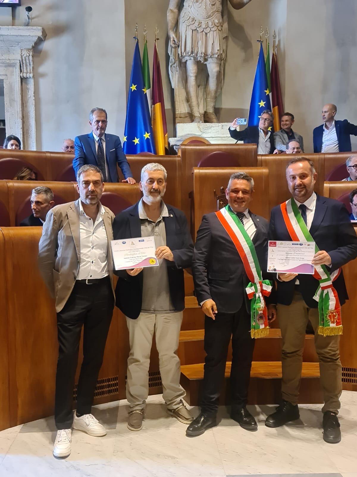 https://www.agenziaeventi.org/immagini_news/4313/serrone-antiche-cantine-mario-terenzi-premiate-al-xxii-concorso-enologico-internazionale-citta-del-vino-4313.jpg